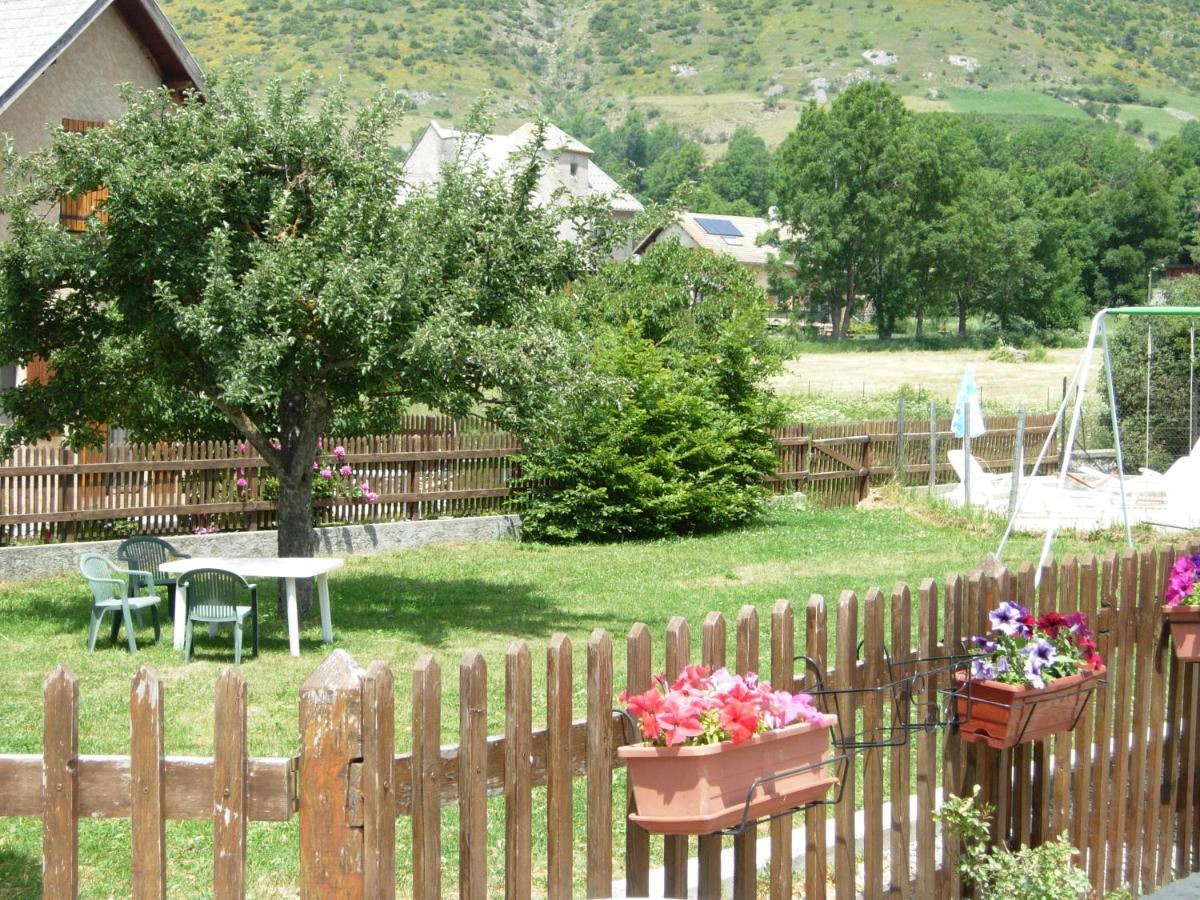 Hotel Restaurant Le Chamois Ancelle Zewnętrze zdjęcie
